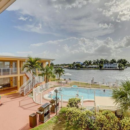 Aloha Escape Pompano Beach Apartment Exterior photo