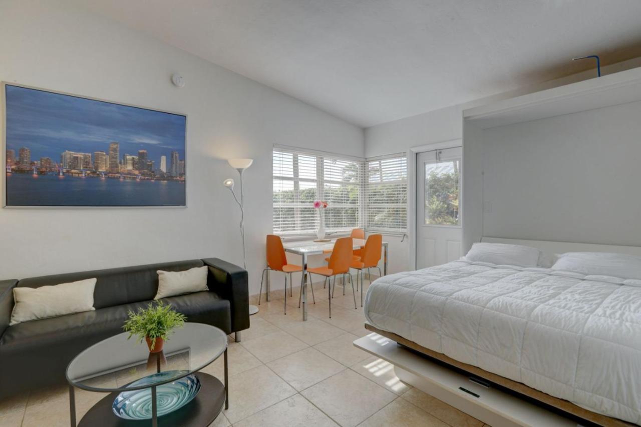 Aloha Escape Pompano Beach Apartment Exterior photo